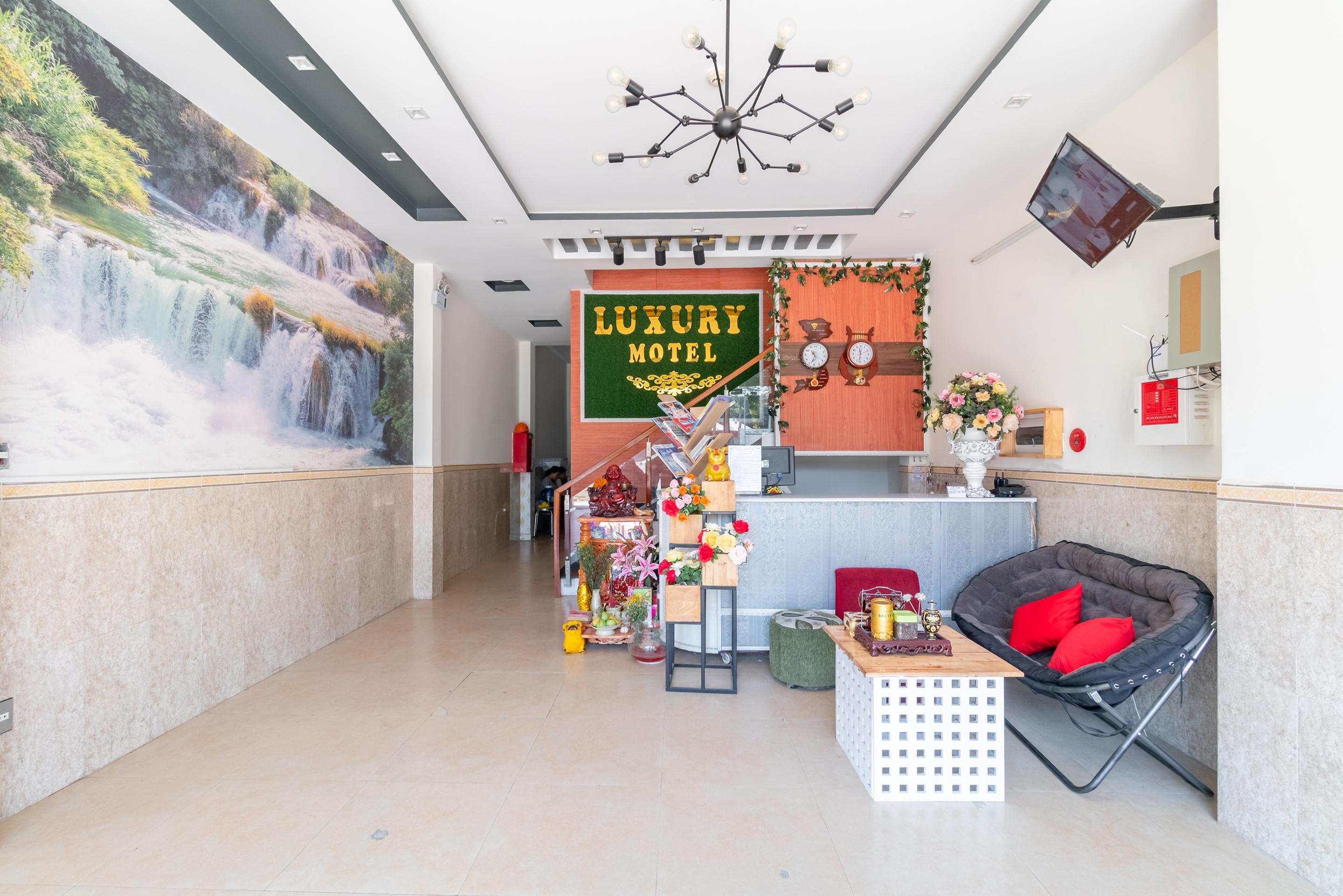 Oyo 238 Luxury Motel Дананг Экстерьер фото